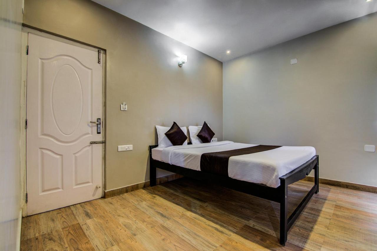 Отель Oyo 18944 Venus Residency Утакаманд Экстерьер фото