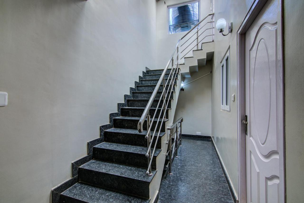 Отель Oyo 18944 Venus Residency Утакаманд Экстерьер фото