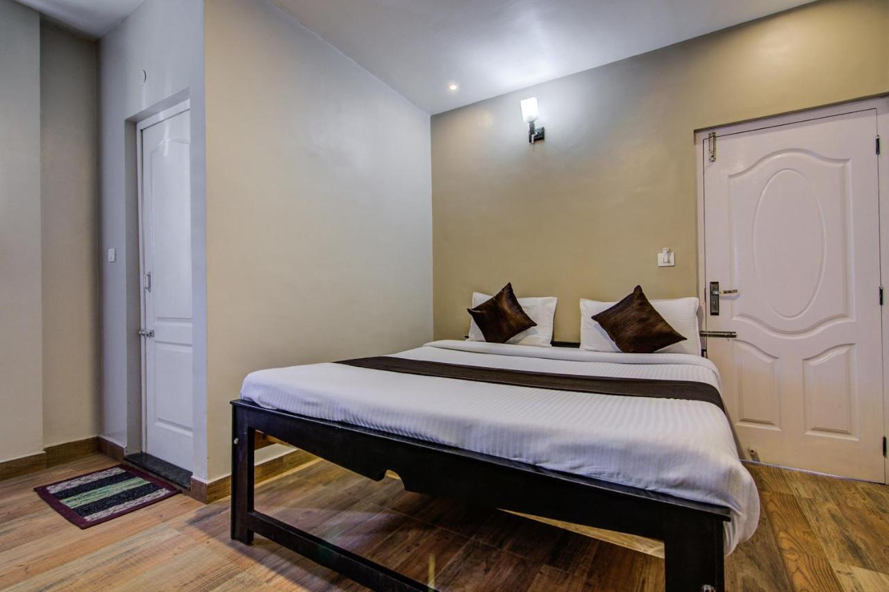 Отель Oyo 18944 Venus Residency Утакаманд Экстерьер фото